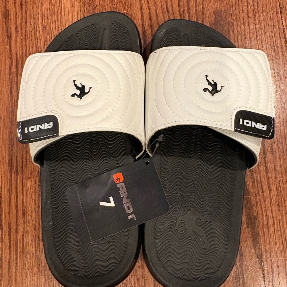 And 1 Mens Busain Adjustable Strap Sandle Size 7 NWT New